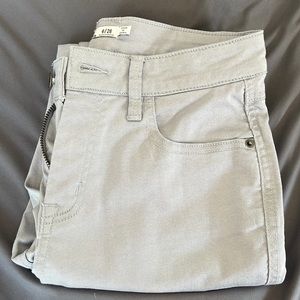 Women Prana pants. Size 6 Worn once